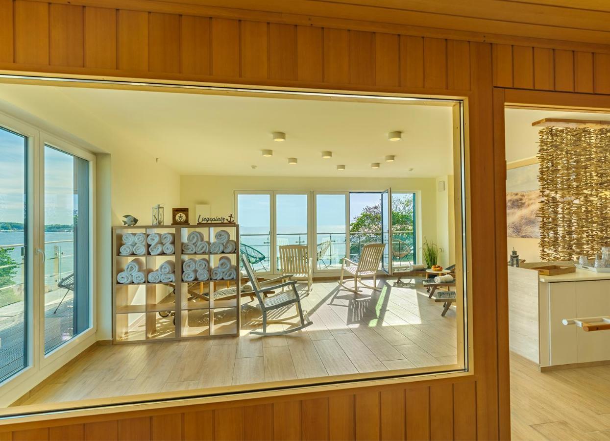 Beachside 3*