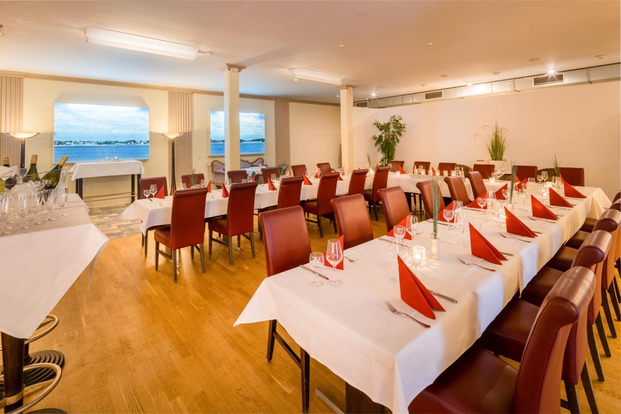 Beachside 3*